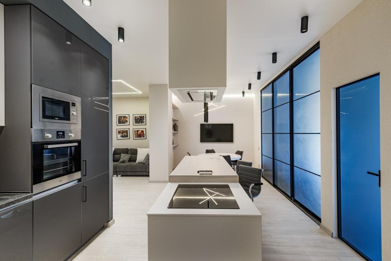 Sea Symphony Design Apartment Odessa Eksteriør bilde